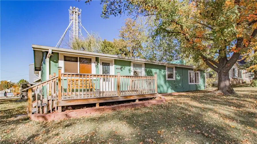 115 W Marshall Street, Sweet Springs, MO 65351 - Image #2