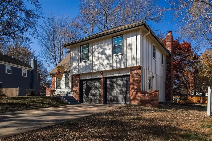 1131 N Walker Lane, Olathe, KS 66061 - Image #3