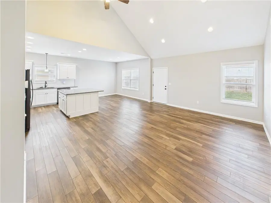 1604 W 6th Street Terrace, Knob Noster, MO 65336 - Image #2