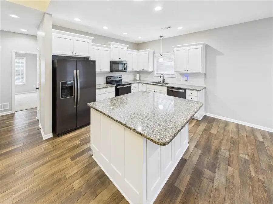 1604 W 6th Street Terrace, Knob Noster, MO 65336 - Image #3