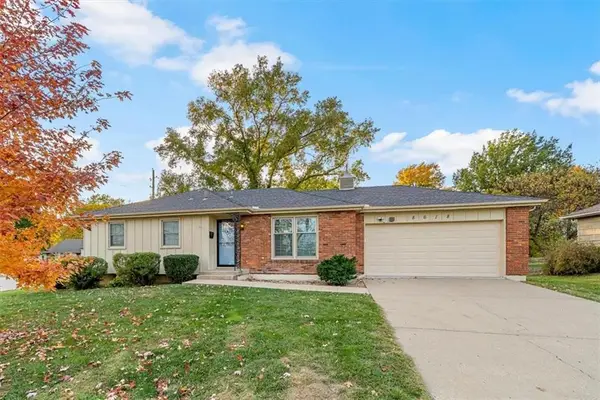 8618 Arlington Avenue, Raytown, MO 64138