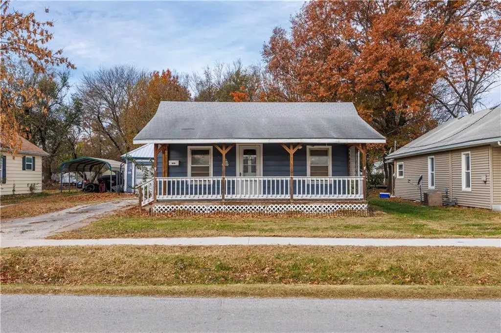 1607 N 8th Street, Neodesha, KS 66757 - Image #1