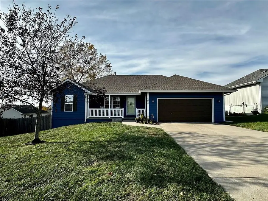 402 Greenspire Street, Excelsior Springs, MO 64024 - Image #3