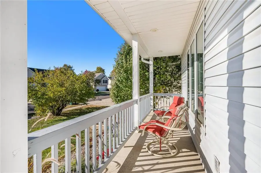 1105 Baker Ridge Circle, Platte City, MO 64079 - Image #3