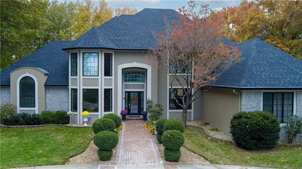 12236 Donovan Drive, Country Club, MO 64505