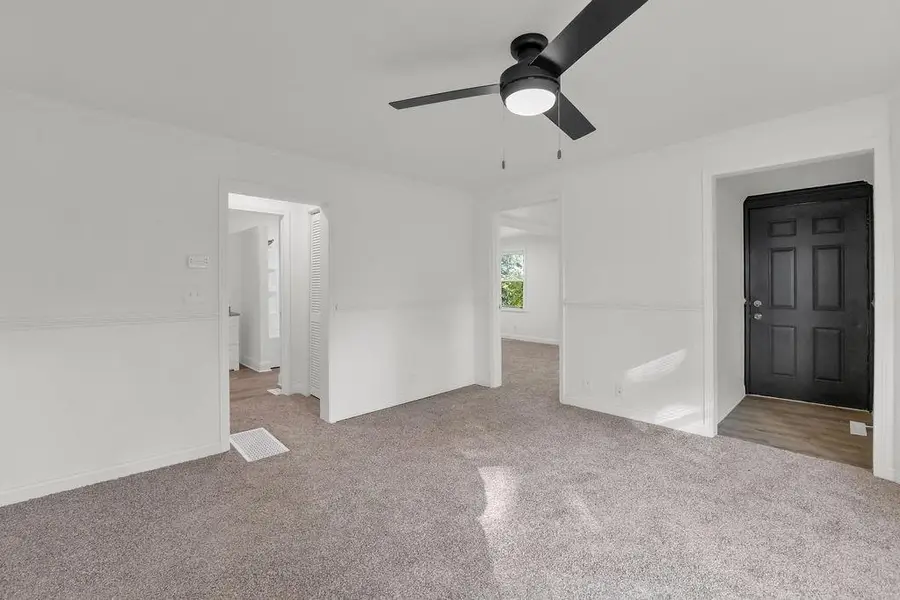 5646 S 2nd Street, Saint Joseph, MO 64504 - Image #2