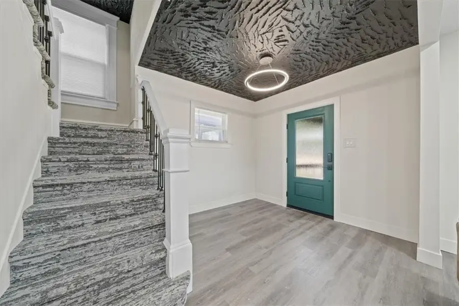 1511 E 37th Street, Kansas City, MO 64109 - Image #3