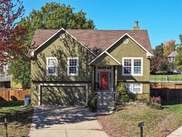 980 W Elizabeth Street, Olathe, KS 66061