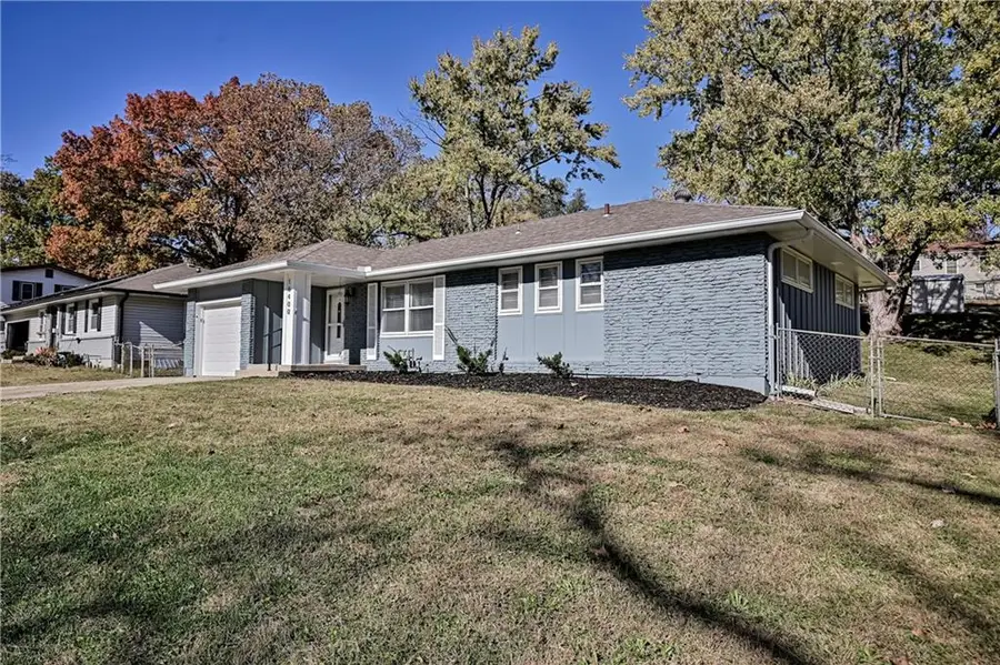 16400 E Crackerneck Road, Independence, MO 64055 - Image #2