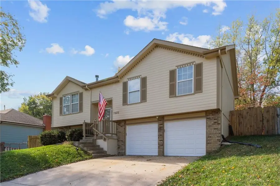 1023 N Van Mar Drive, Olathe, KS 66061 - Image #3