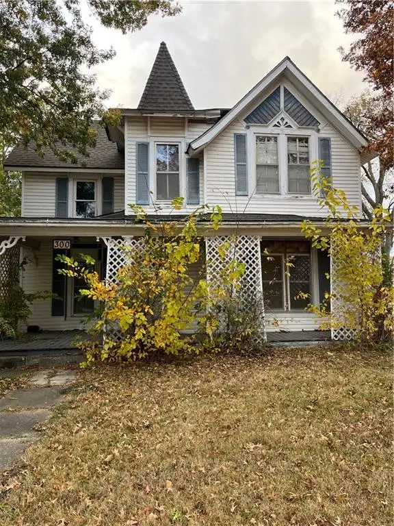 300 S Water Street, Maysville, MO 64469