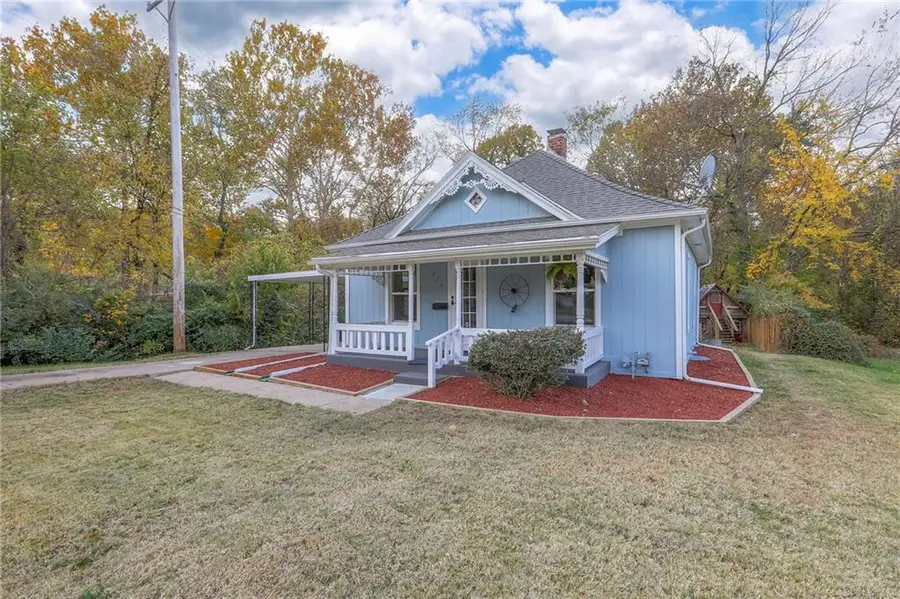 826 S Arlington Avenue, Independence, MO 64053 - Image #2