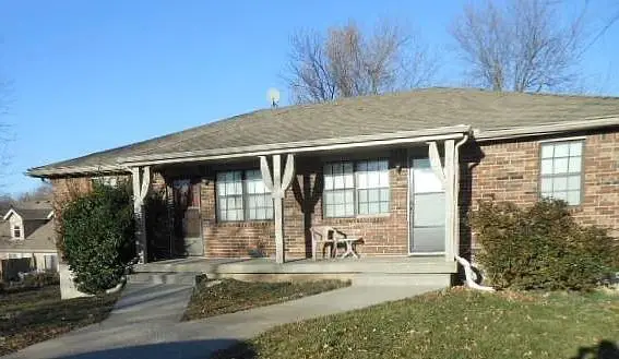 2 SE 9th Street, Lees Summit, MO 64063 - Image #1
