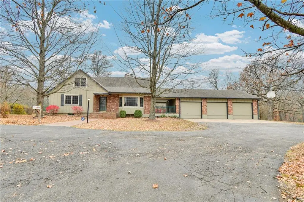 23005 E State Route 58 Highway, Pleasant Hill, MO 64080 - Image #1