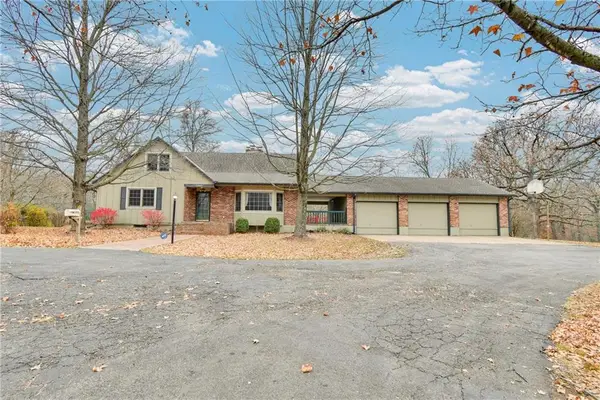 23005 E State Route 58 Highway, Pleasant Hill, MO 64080