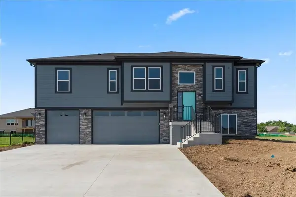 806 W Shawhan Parkway, Lone Jack, MO 64086