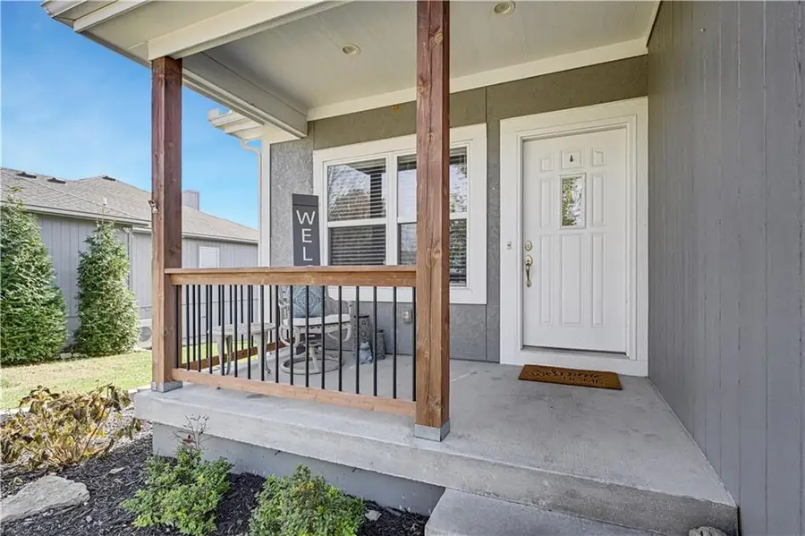 20893 W 225th Street, Spring Hill, KS 66083 - Image #2