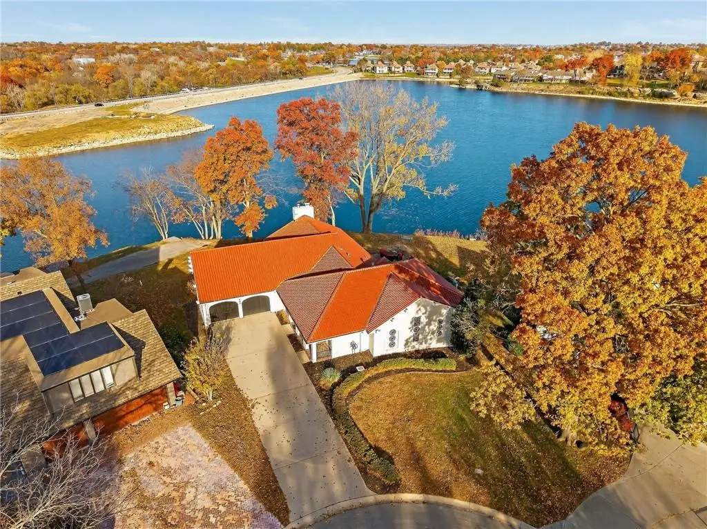 102 NW Hackberry Street, Lees Summit, MO 64064 - Image #1