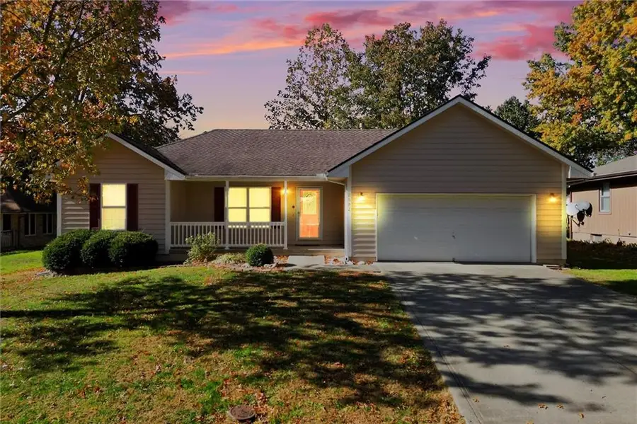 2002 Joy Street, Excelsior Springs, MO 64024 - Image #2