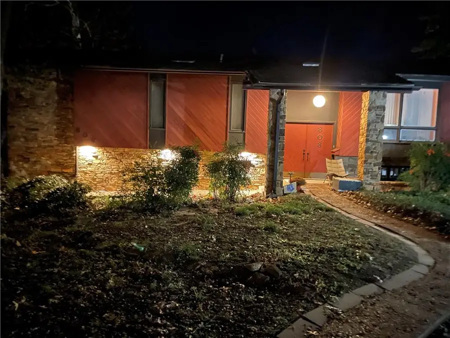 808 E 3rd Street, Cherryvale, KS 67335 - Image #2