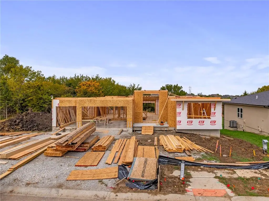 25000 W 89th Street, Lenexa, KS 66227 - Image #1