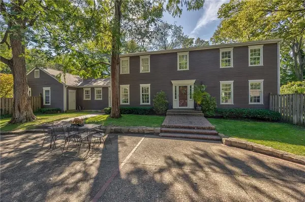 5524 Mission Road, Fairway, KS 66205