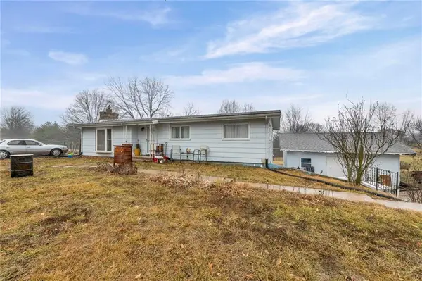 25416 Marel Road, Excelsior Springs, MO 64024