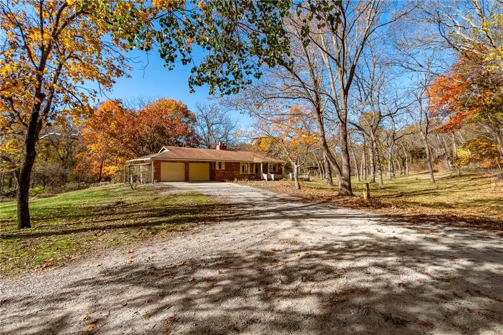 938 N 640 Road, Baldwin City, KS 66006 - Image #1