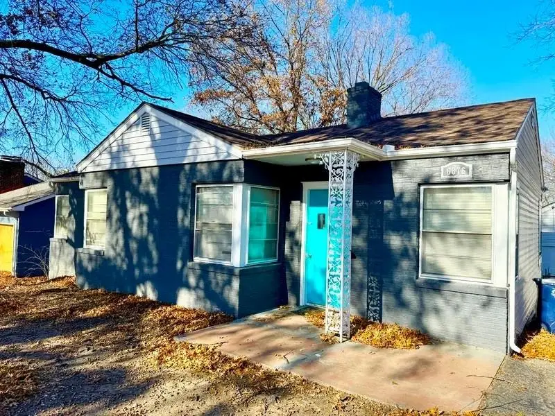 6876 Sni A Bar Road, Kansas City, MO 64129 - Image #1