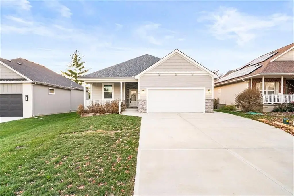 402 Leslie Lane, Excelsior Springs, MO 64024 - Image #1