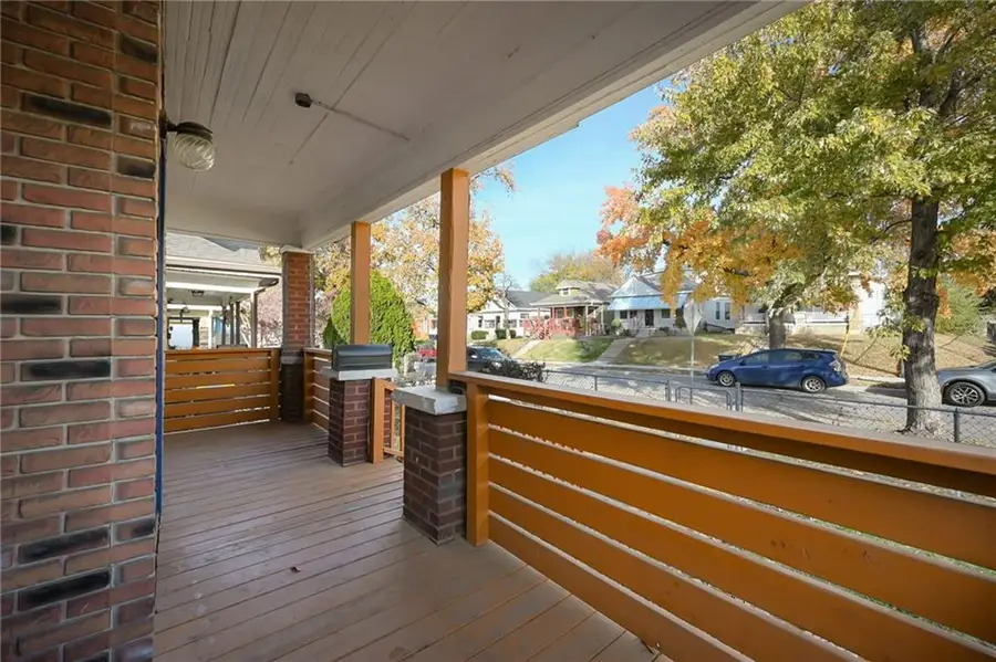 2624 Jarboe Street, Kansas City, MO 64108 - Image #3