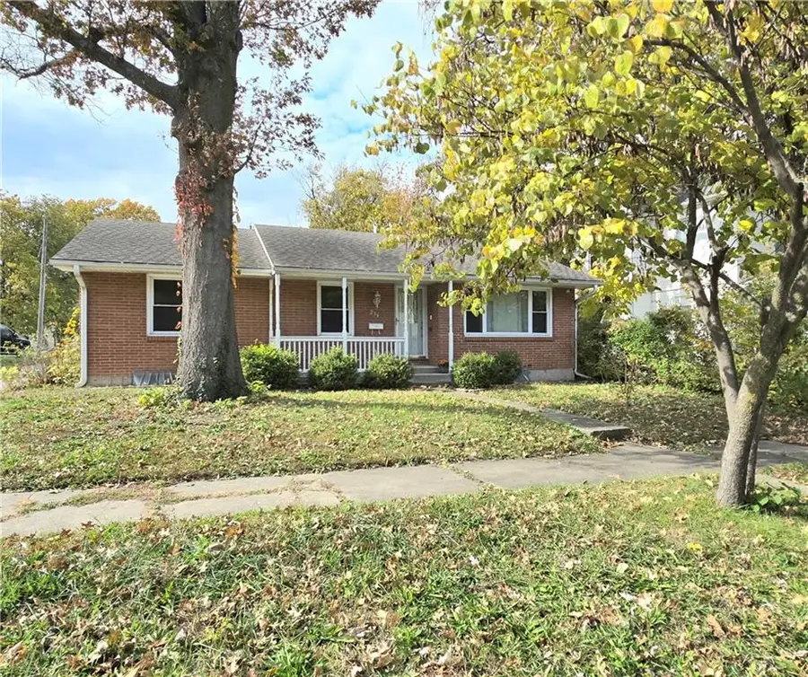 236 S Grand Avenue, Sedalia, MO 65301 - Image #2