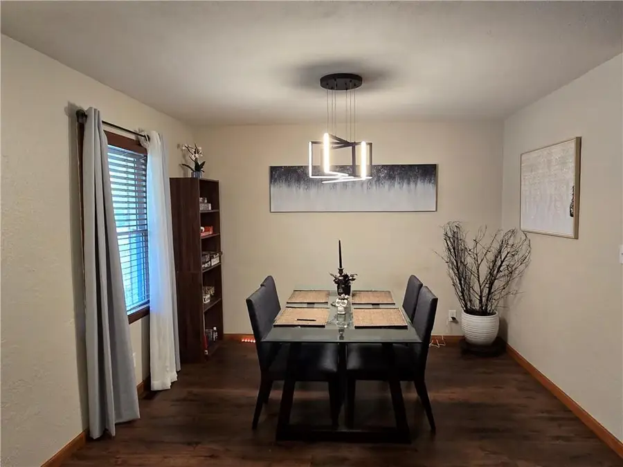 236 S Grand Avenue, Sedalia, MO 65301 - Image #3