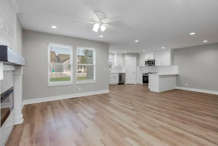 1313 N 159th Street, Basehor, KS 66007 - Image #3