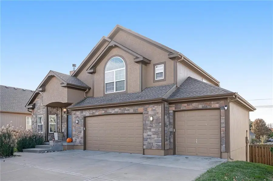 1505 NE 180th Terrace, Smithville, MO 64089 - Image #3