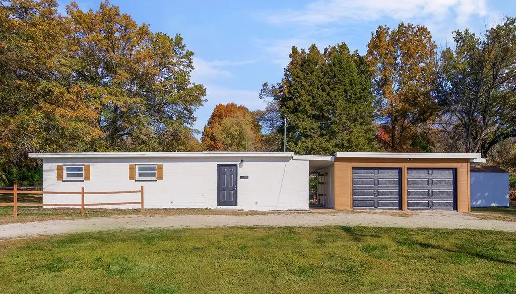 1800 E Blue Ridge Boulevard, Kansas City, MO 64146 - Image #1