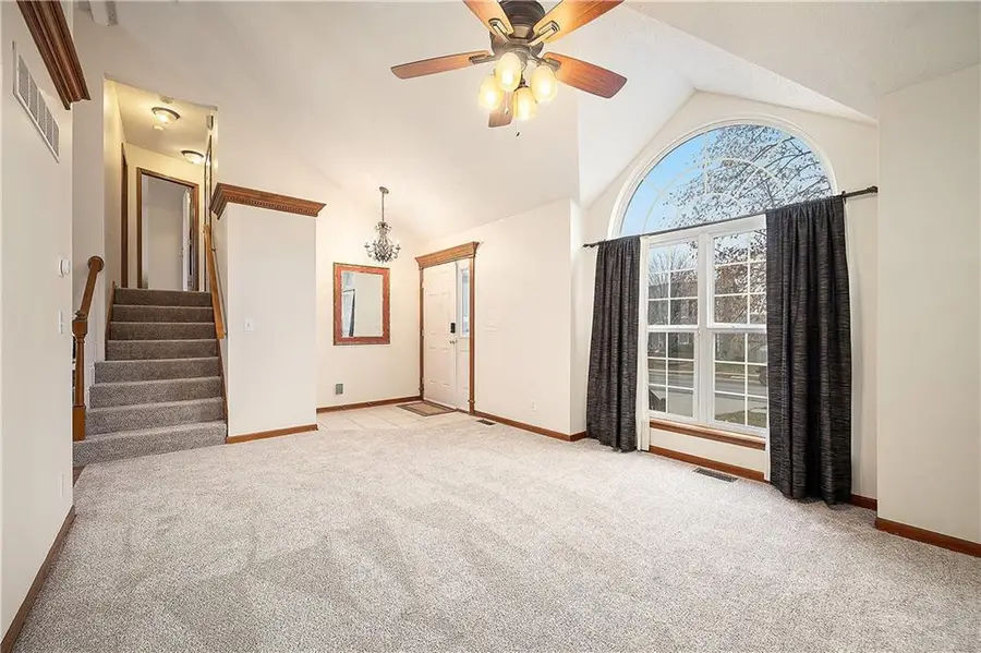 11264 N Summit Street, Kansas City, MO 64155 - Image #3