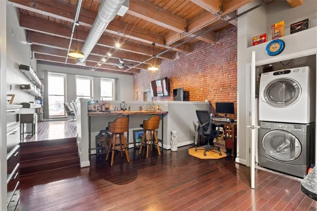 612 Central Street #304, Kansas City, MO 64105 - Image #1