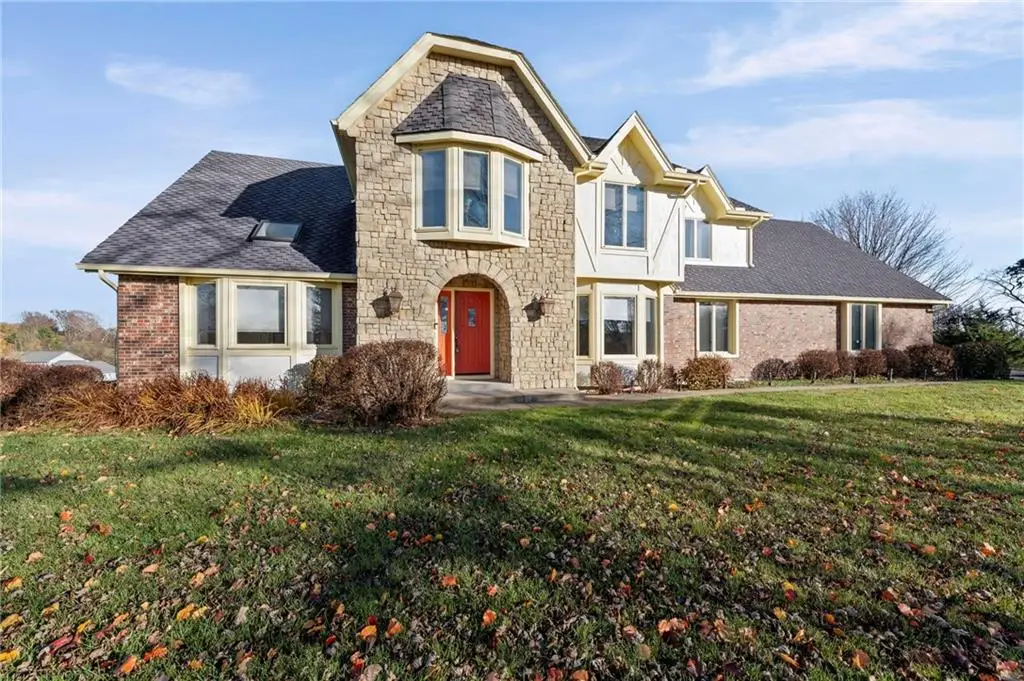 7801 N Childress Avenue, Kansas City, MO 64152 - Image #1