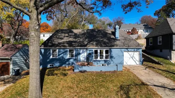 9031 Holly Street, Kansas City, MO 64114