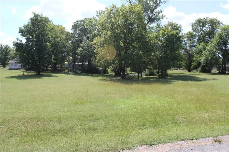 W 8th Street, Mulberry, KS 66756 - Image #2