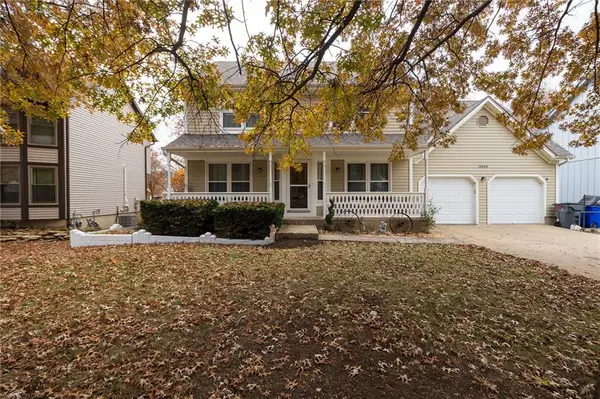 15646 W 149th Terrace, Olathe, KS 66062