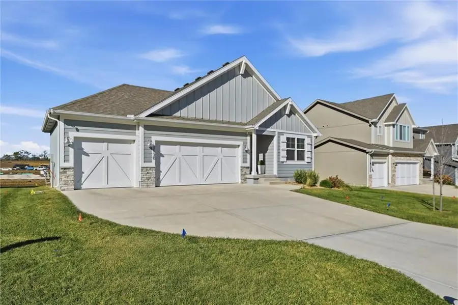 3530 SE Corbin Drive, Lees Summit, MO 64082 - Image #3