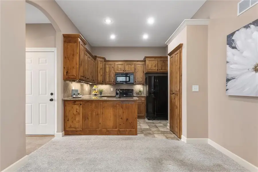 34020 W 90th Circle, De Soto, KS 66018 - Image #3