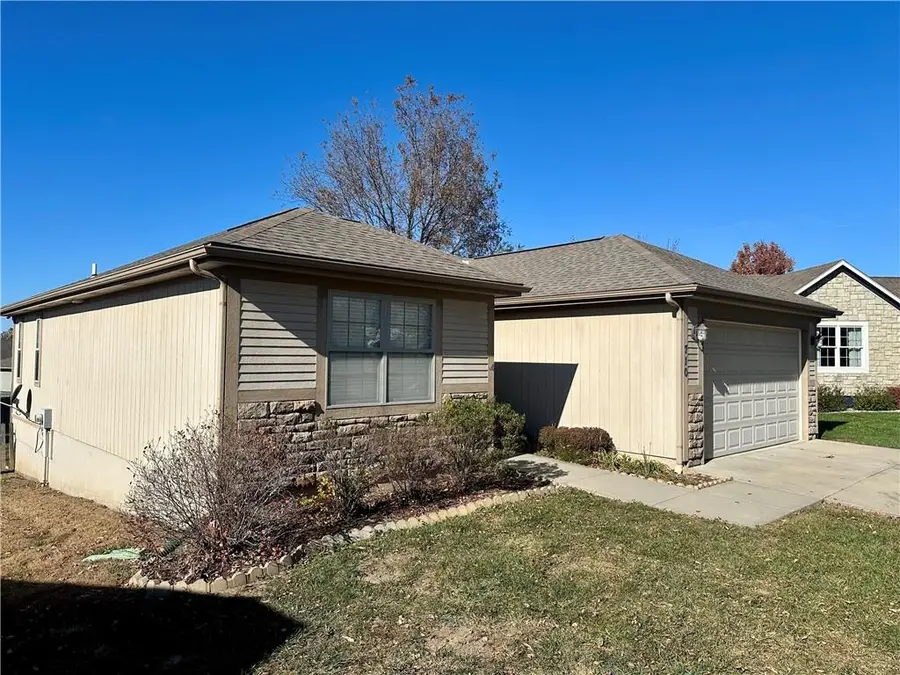710 Hidden Meadows Court, Paola, KS 66071 - Image #3