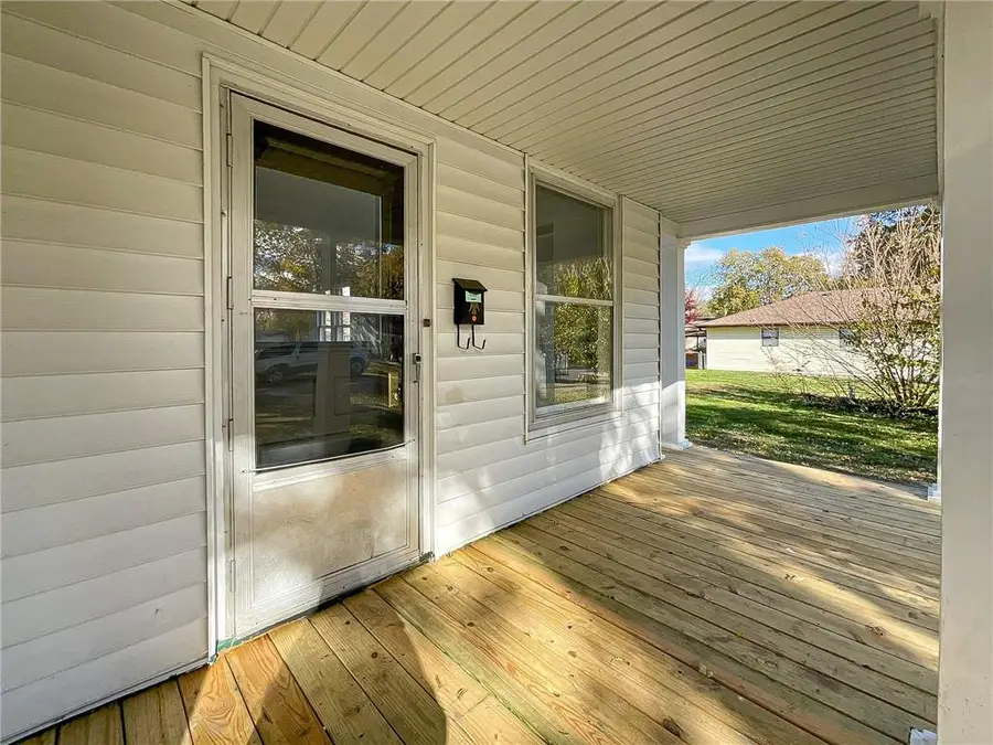 1935 E 7th Street, Sedalia, MO 65301 - Image #3