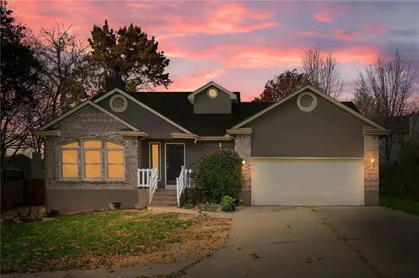 2201 SW 14th Street, Blue Springs, MO 64015