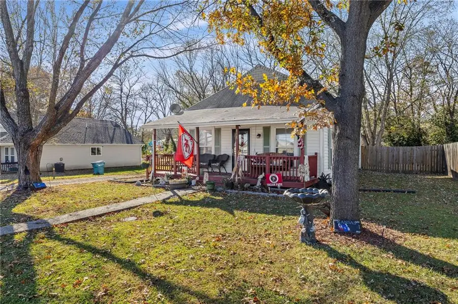 818 3rd Street, Osawatomie, KS 66064 - Image #2