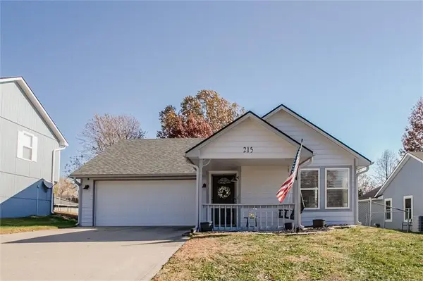 215 Summer Place, Warrensburg, MO 64093