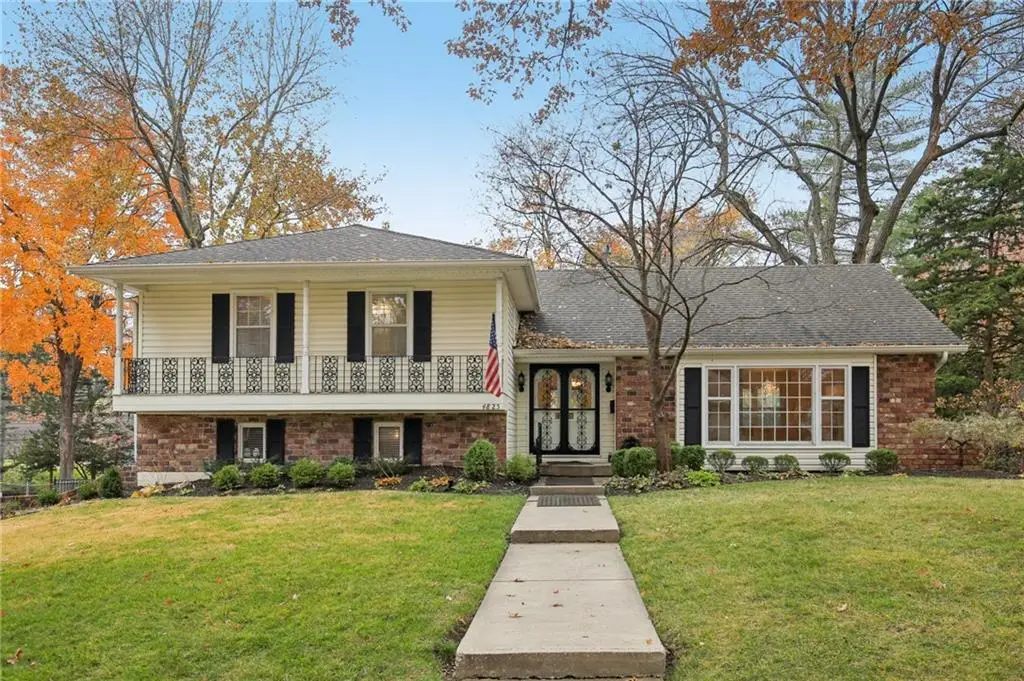 4825 W 81st Street, Prairie Village, KS 66208 - Image #1